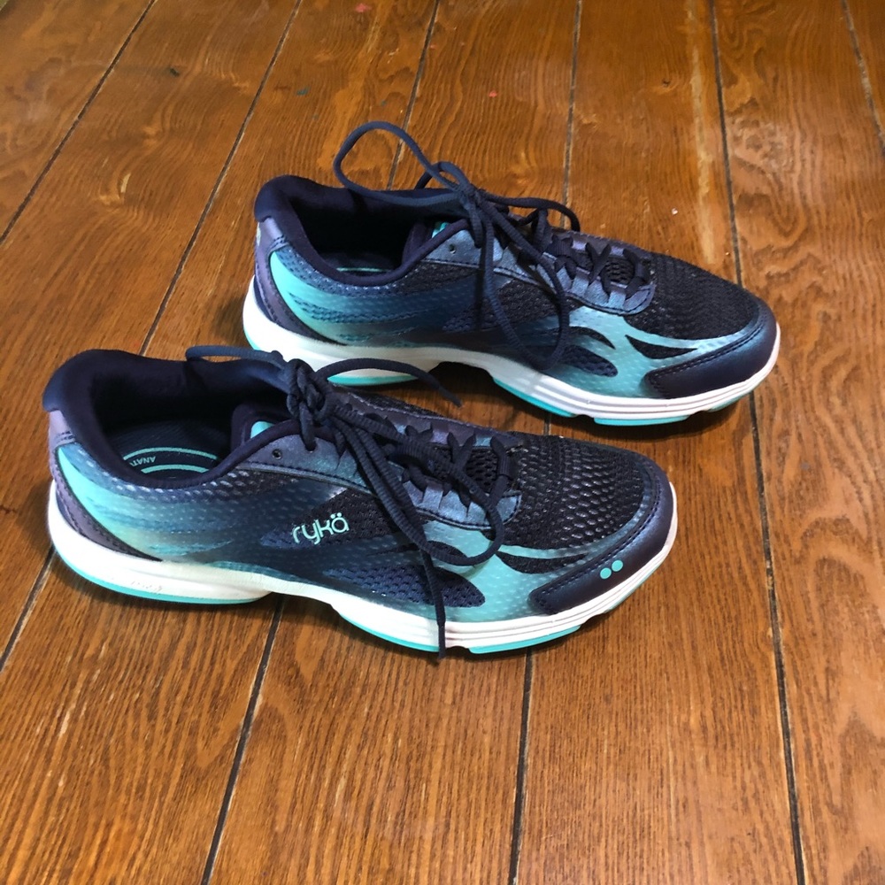 Rika Devotion Plus 2 Walking Shoes - image 2